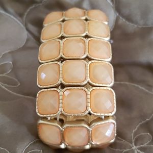 80's-90's Goldtone and Peach Chunky Bracelet